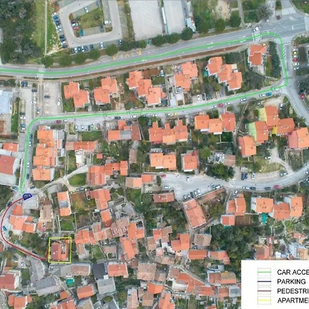 Blamax With Terrace And Sea View Apartment Mali Losinj