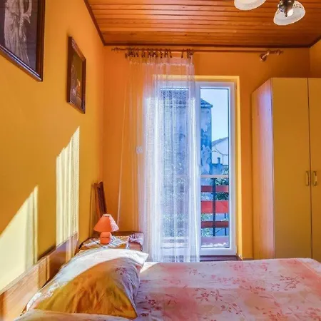 Blamax With Terrace And Sea View * Mali Losinj