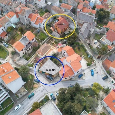 Blamax With Terrace And Sea View * Mali Losinj