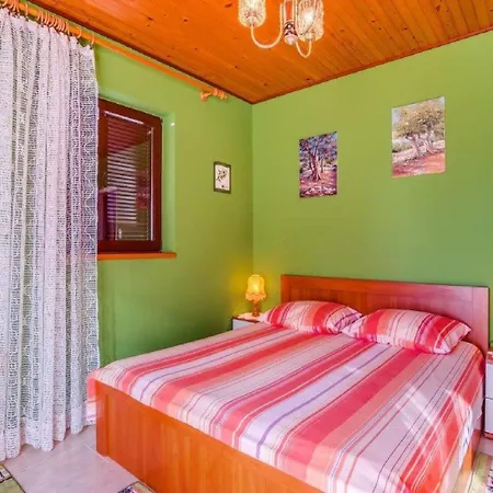 Blamax With Terrace And Sea View * Mali Lošinj